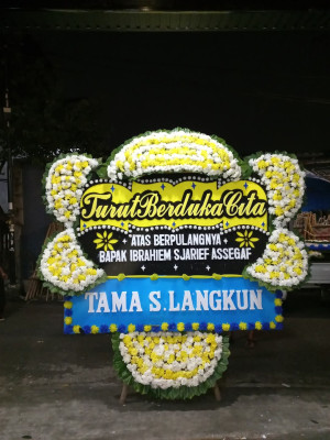Papan Bunga Duka di Ponorogo